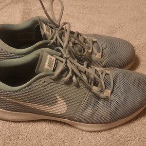 NIKE ZOOM SPEED TR2 684621-010 SIZE 12 Grey/Silver